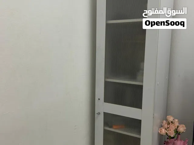 مكتبة رفوف ابيض