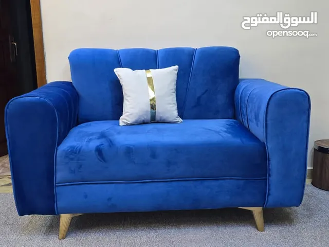 طقم كنب كورنر 9 مقاعد خشب سويد بحالة ممتازة