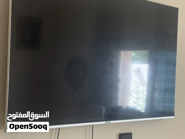 شاشه كويسه مستعلمه نضيفه مده الاستخدام أربع شهور