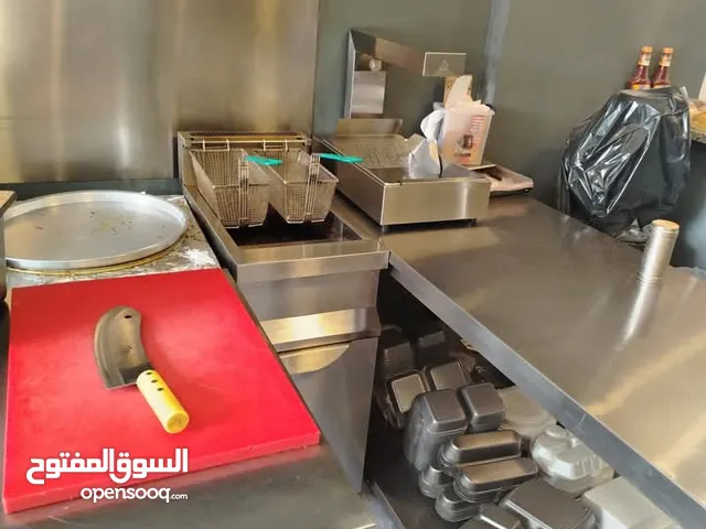 مطعم للبيع
