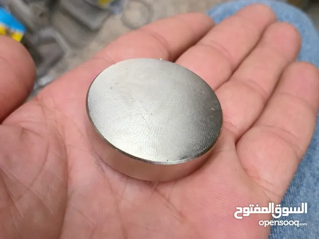 مغناطيس نيديوم قوي جدآ