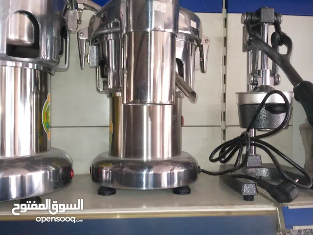 قهوه للبييع ع الشارع الرئيسي ماركا الشماليه اجار المحل 100دينار بسعر مغري الله يبارك صاحب النصيب