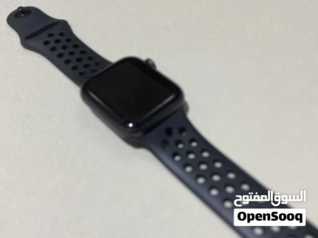 Smart watch  Apple Watch  Series 4  black color  40 mm Aluminum