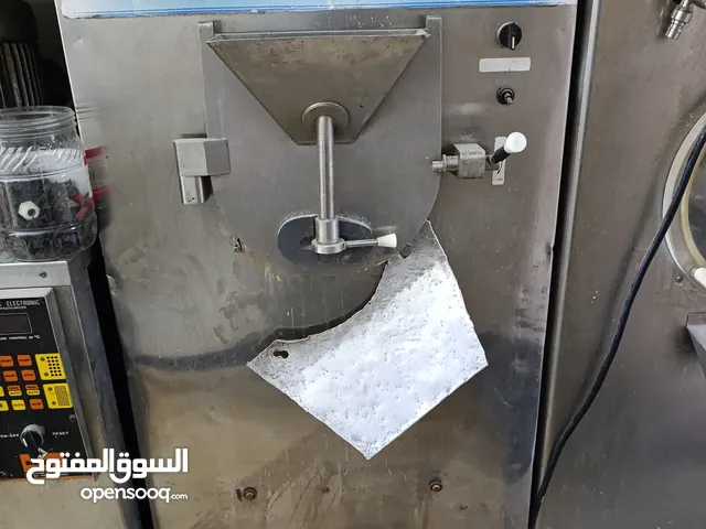 desصنع ايطالي