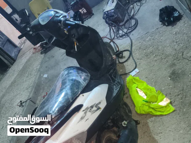 2007 ياماها XMAX