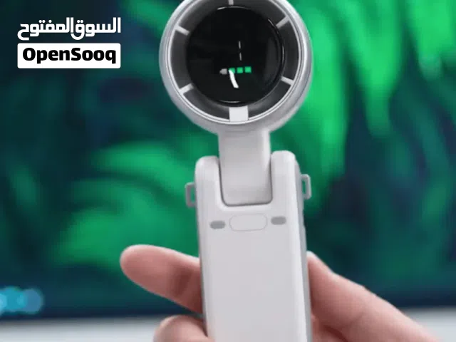 مروحة يدوية رقمية قابلة للطي من ماركة XO  تبريد قوي وتصميم ذكي