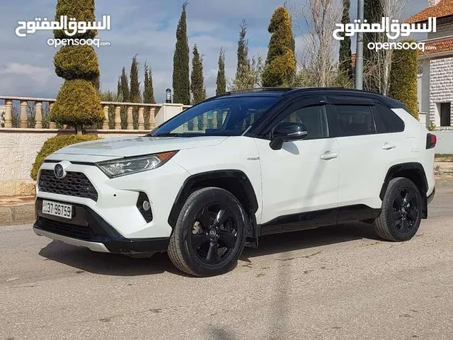 Used Toyota RAV 4 in Amman