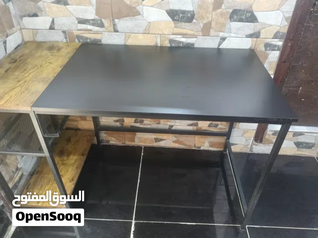 طاولة للدراسه متعددة الاستخدامات