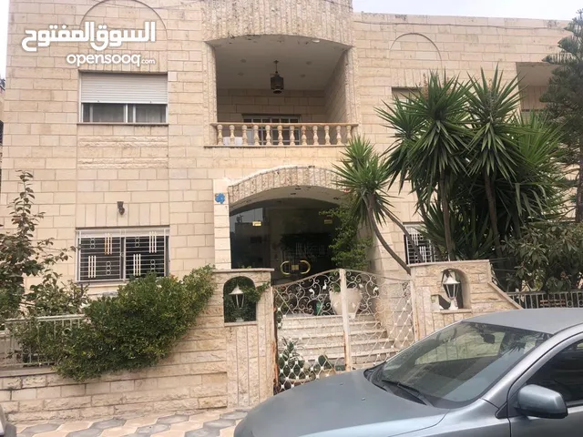 420 m2 More than 6 bedrooms Villa for Sale in Amman 7th Circle