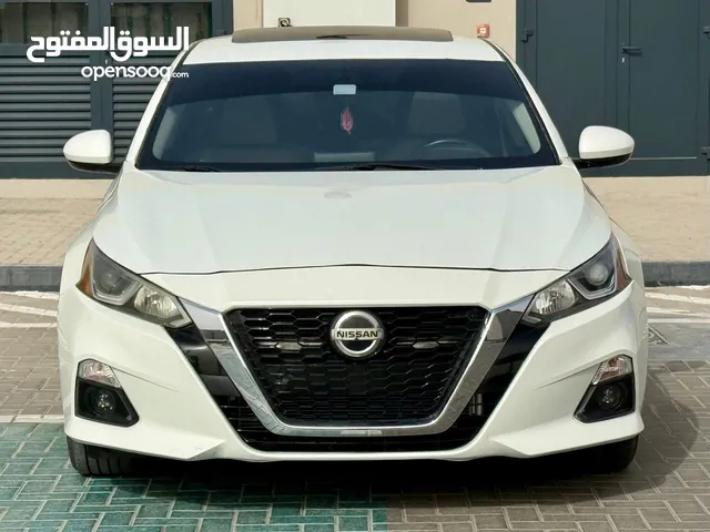 نيسان التيما 2022 sv