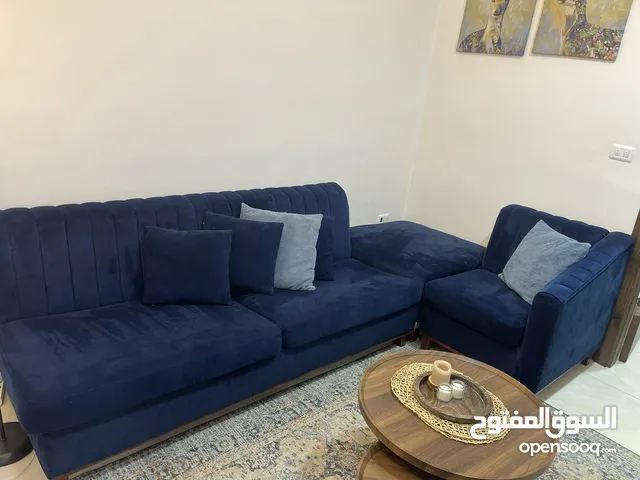 طقم كنب كورنر كحلي بحالة ممتازة - تصميم أنيق ومريح  Corner Navy Blue Sofa Set  * مستعمل *