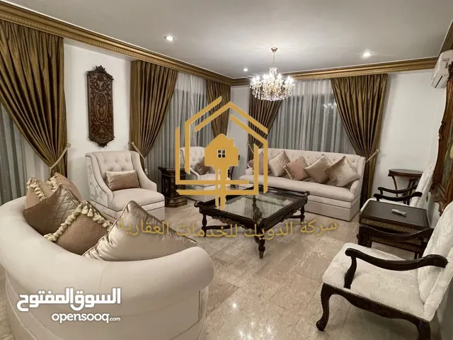 عرض مميز - شقة فارغة - سوبر ديلوكس - موقع مميز
