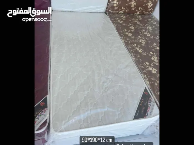 OFFER!! .سرير جديد مع مرتبة. ( bed with mattress )