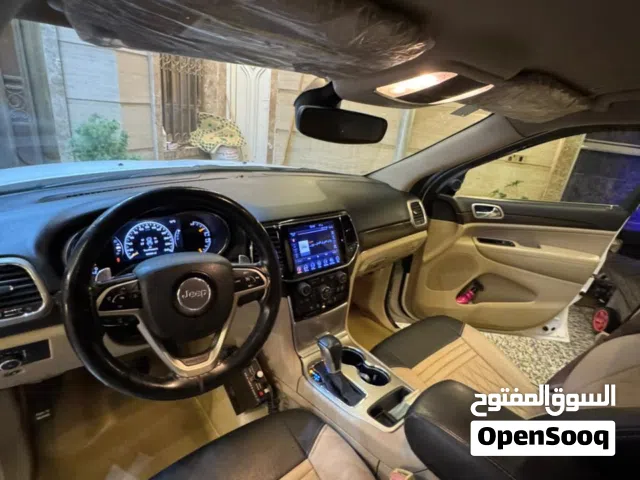 جيب لاريدو 2017 للبيع