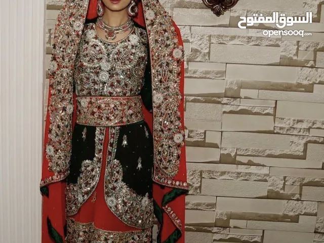 ملابس مناسبات