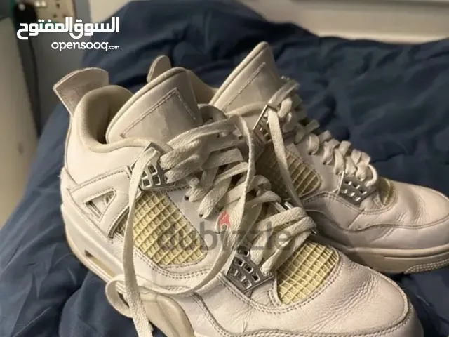 Air Jordan retro 4 white