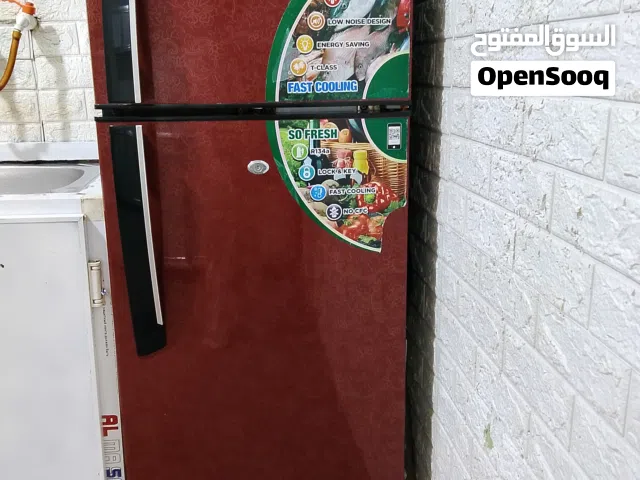 ثلاجه ومجمده شغالات وكلشي ما بيهم سعه220