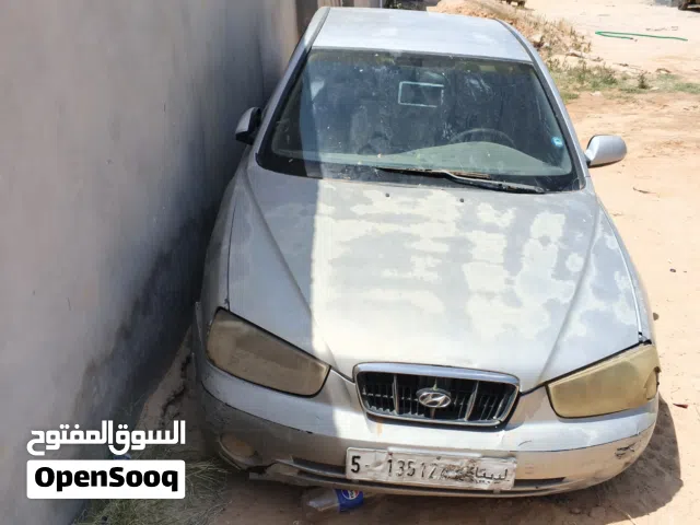 2002 هيونداي افانتي Limited