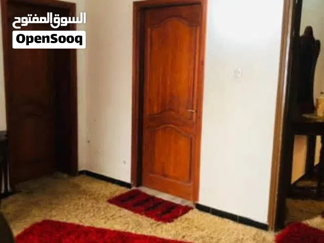 منزل ارضي للبيع في حي البطاطا ملك مقدس