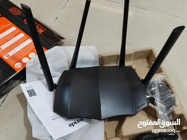راوتر الانترنت بتقنية واي فاي من غير شفرة من شركة تيندا العالمية Tenda AC8