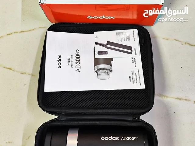 اضاءة godox ad300 pro