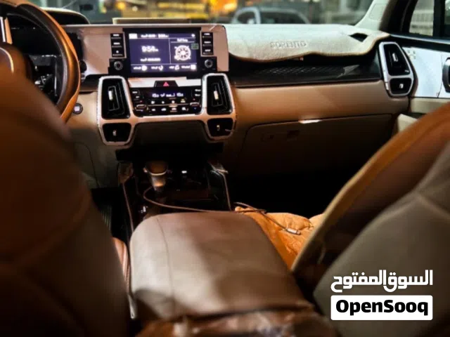 2023 كيا سورينتو Standard