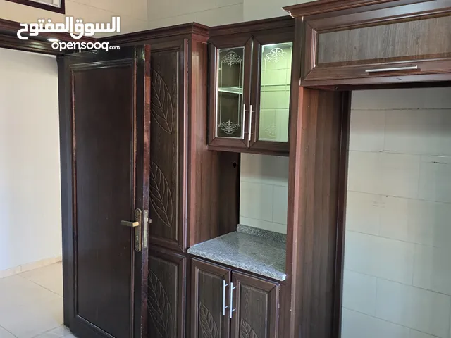 180 m2 3 Bedrooms Apartments for Sale in Irbid Al Husn