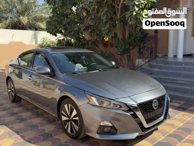 Used Nissan Altima in Al Dhahirah