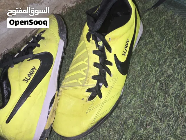 احذيه رياضيه