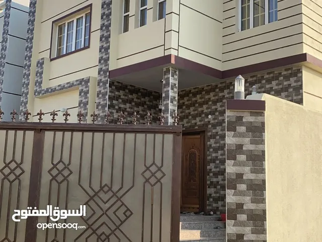 285 m2 5 Bedrooms Villa for Sale in Muscat Al Maabilah