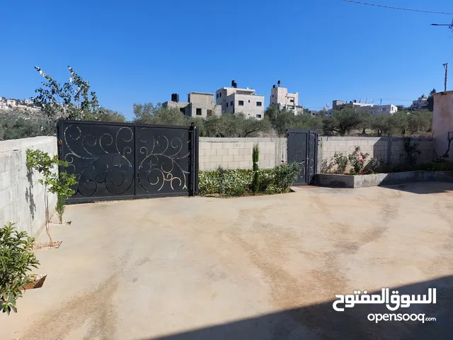 200 m2 3 Bedrooms Townhouse for Sale in Nablus Other