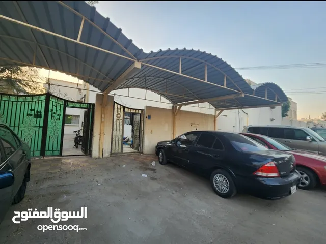 677m2 More than 6 bedrooms Villa for Sale in Doha Other