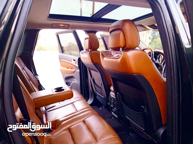 Used Jeep Grand Cherokee in Amman