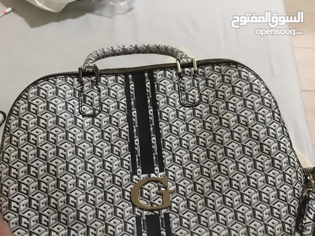GUESS Hand Bags for sale  in Alexandria