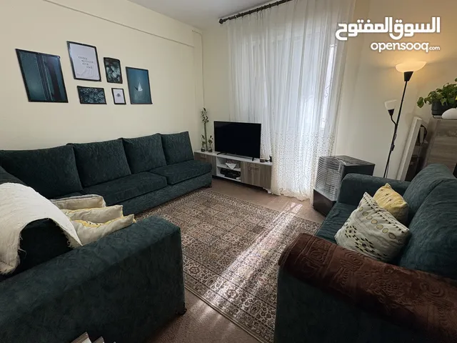 طقم للبيع استعمال بسيط جدا