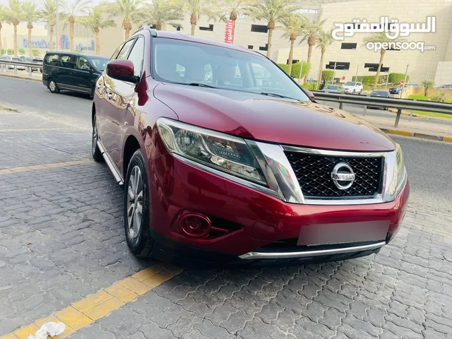 Nissan Pathfinder 2015 4sale