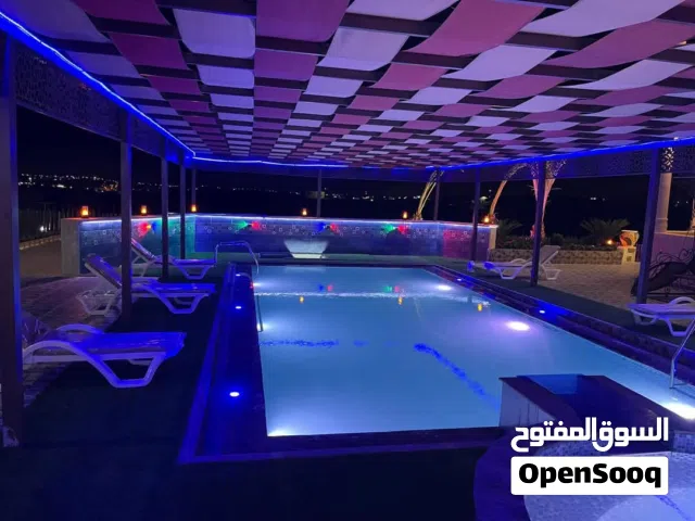 متخصصون ببرك السباحة والشلالات والجاكوزي وتدفئة البرك برك السباحة