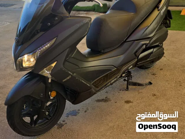 2021 كامكو X-تاون