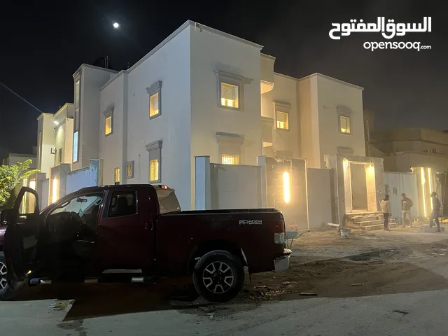 حي جامعي علي شارعين