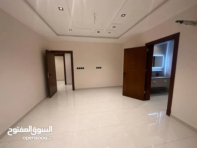 140 m2 2 Bedrooms Apartments for Rent in Misrata Tripoli St
