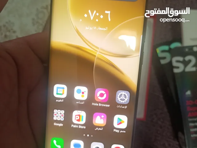ايتل س25  الترا بحال الجديد تماما استعمال خفيف جدا للبيع كامل اغراضو 256   قيقا 8 رام