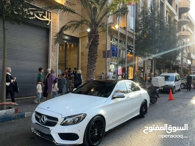 مرسيدس c200