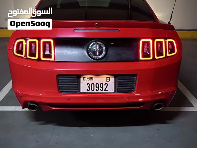 Ford Mustang 2014 - V6 GCC specs