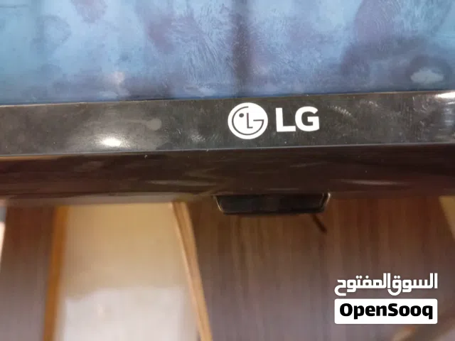 للبيع شاشتين مستعملات موديل 2018 انترنت