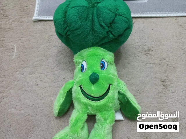 مجموعة دمى للبيع