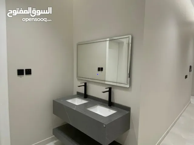 175 m2 3 Bedrooms Apartments for Rent in Dammam Al Hamra