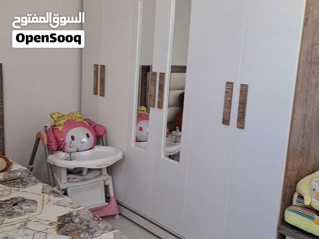 غرفه اطفال كامله بحاله ممتازه