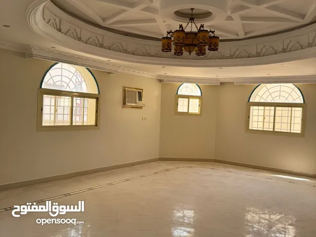 645 m2 More than 6 bedrooms Townhouse for Rent in Taif Al Naseem