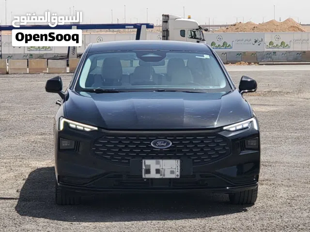 2023 فورد تورس Titanium