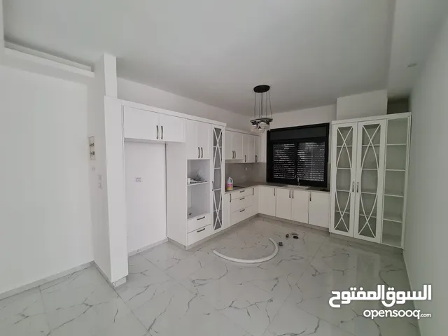 100m2 2 Bedrooms Apartments for Rent in Ramallah and Al-Bireh Ein Musbah